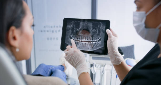 Licensed Tooth Extraction service in Northbrook, OH - Smile Center Dentistry